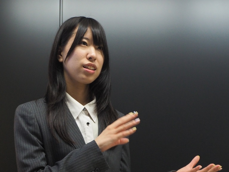 システムエンジニア シーン２